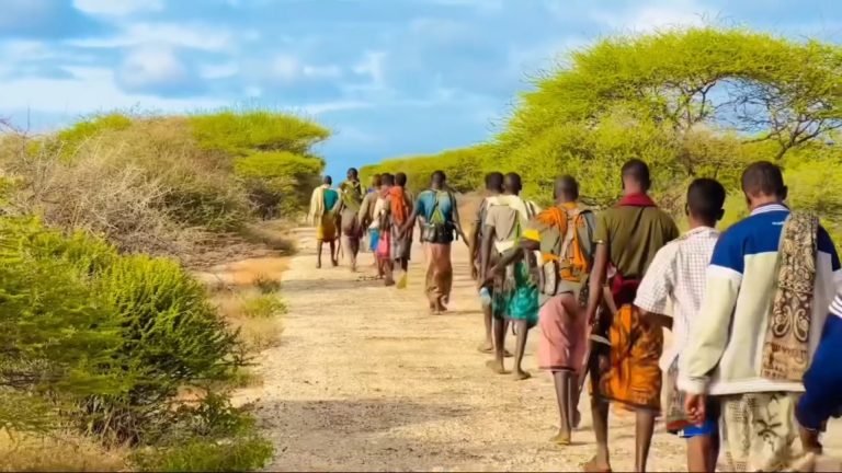 {DAAWO MUUQAALKA} Howlgal lagula dagaalamayo AS oo ka bilowday deegaano hoostaga degmada Buulaburde.