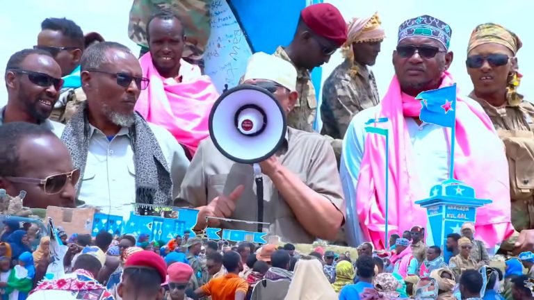 {DAAWO MUUQAALKA} Madaxweyne ku xigeenkii hore ee Puntland oo safaro ku kala maray deegaano ka tirsan SCC KHAATUMO