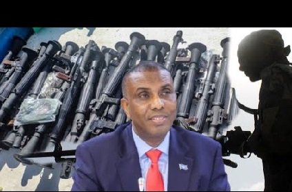 {DAAWO MUUQAALKA} War Deg Deg Ah Kulan aan caadi ahee mamnuucidda ka ganacsiga Hubka iyo Saanadda Ciidanka.