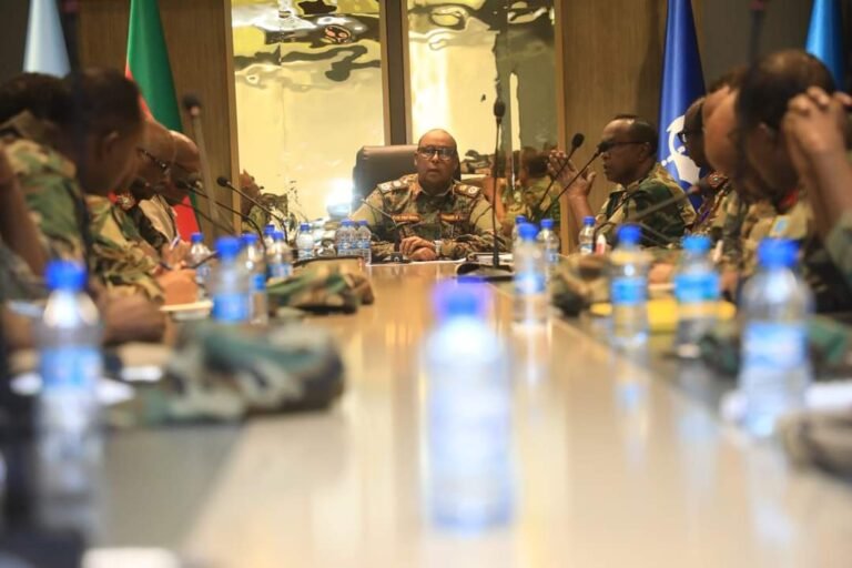 {DAAWO SAWIRADA} Taliya CXDS Oo Kulamo La Qaatay hoggaanada Ciidanka Xoogga Dalka