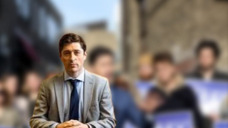 {DAAWO MUUQAALKA} Madaxda Soomaalida ee Xilal ka haya Mareeykanka oo laga hor istaagay ineey soomaaliya soo Gaaraan.