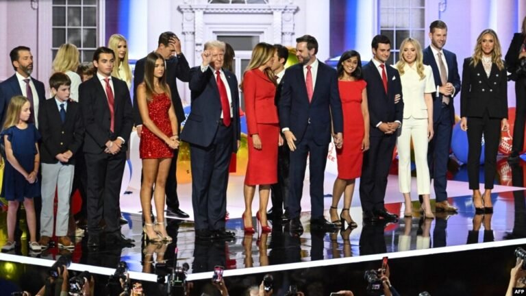 Trump oo si rasmi ah u noqday musharraxa madaxweyne ee Jamhuuriga