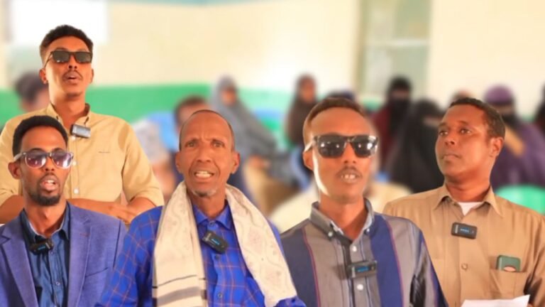 {DAAWO MUUQAALKA} Kulan ay su’aalo kuweydiinayen bulshadu xildhibaanadii golaha deegaanka…..