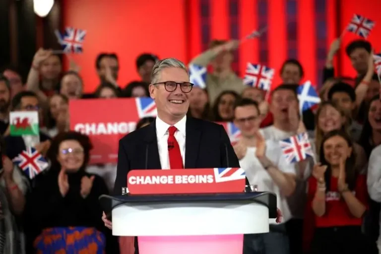 Doorashadii UK oo lagu kala baxay iyo Xisbigii oommanaa 14 sano oo guulaystay