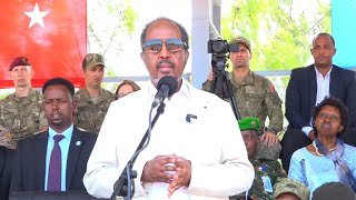 {DAAWO MUUQAALKA} Madaxweyne Xasan Shiikh ”Waxaad Dagaal kula Jirtaan Koox Argigixiso ah”