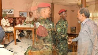 {DAAWO MUUQAALKA} Madaxweyne Xasan shiikh oo Booqday Ciidamada Tababarka u jooga Dalka eretariya