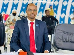 Suuqa BAKAARAHA  oo  la rabo in la burburiyo kadib markii…