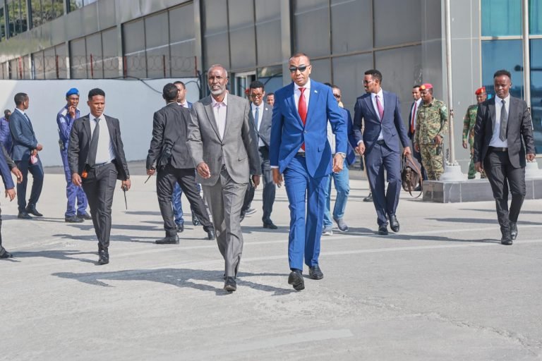 Ra’iisul wasaare Xamza oo safar ugu amba baxayo magaalada Baqdaad +ujeedka Safarka.