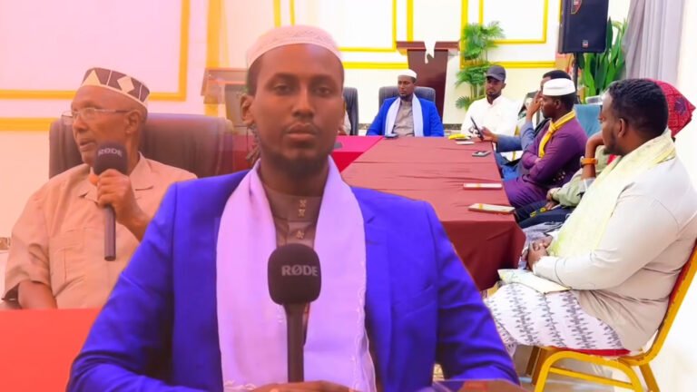 {DAAWO MUQAALKA}  Culuma-udiinka Wisil oo ka Hadlay Dagaalka AS.