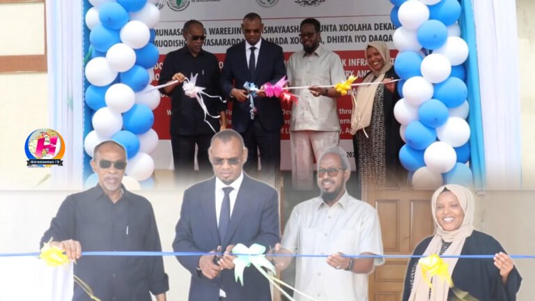 {DAAWO MUQAALKA} Wasiirka Xanaanada Xoolaha oo Xarumo Cusub Xariga ka Jiray