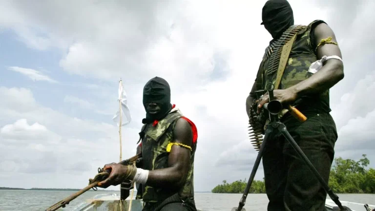 Faahfaahin Dad salaad ku jiray oo lagu laayay dalka Nigeria