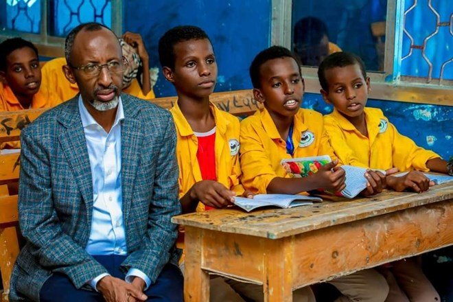 Somalia to employ 3,000 more teachers to enhance access to education