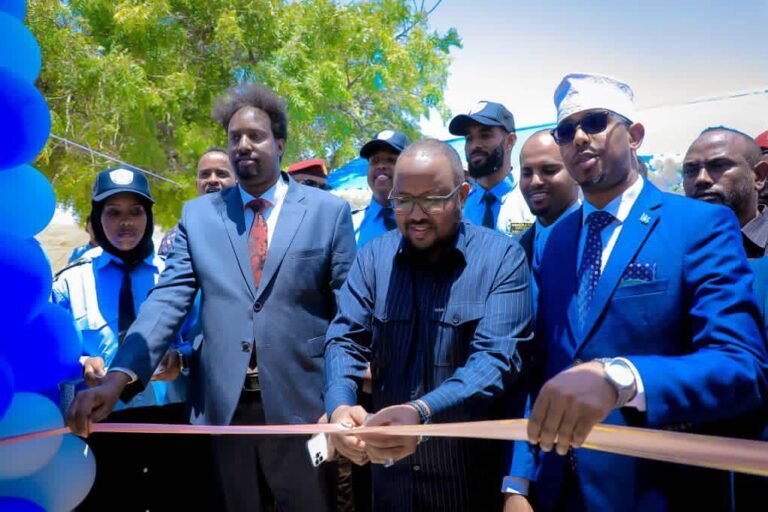 {DAAWO SAWIRADA} DFS oo Laascaano Ka Furtay Xafiiska Hey’adda Socdaalka iyo Jinsiyadda