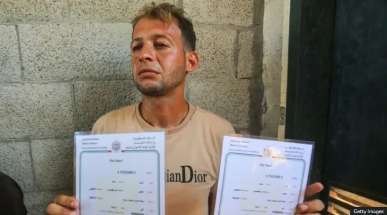 Labo mataano ah oo Afar maalmood Dhalashadooda Kadib La Dilay