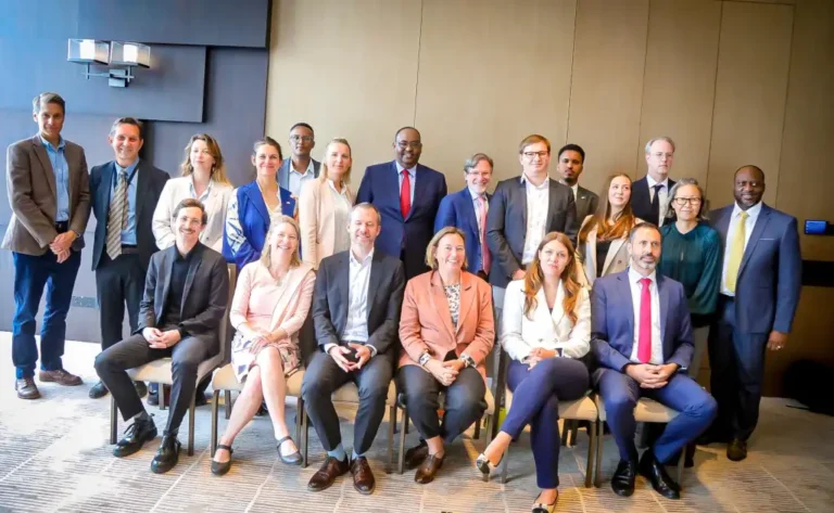 Maxeey Ka Wada Hadleen Puntland iyo Beesha Caalamka?