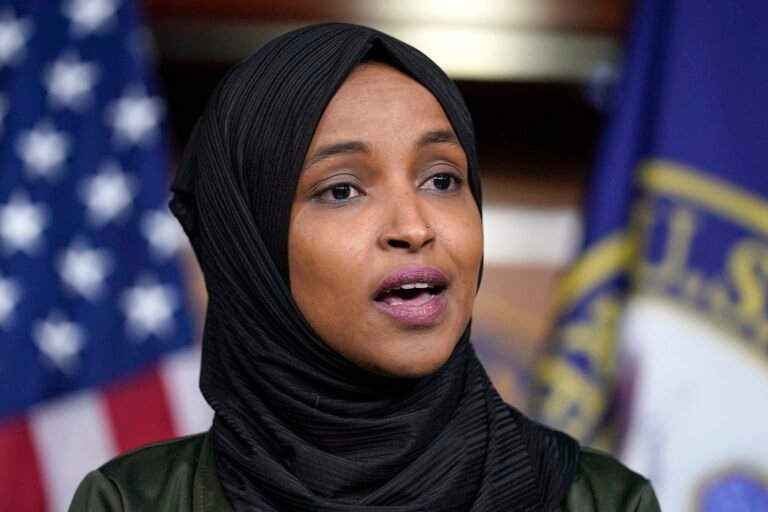 Ilhaan Cumar oo ka hadashay waxa ka dhacay Minneapolis.