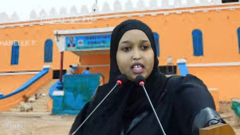 {DAAWO MUQAALKA} Xildhibaan Gobsan”Gabar xildhibaan iyo wasiir soo noqotay ayaa lacag ugu xiran Xabsiga,Sax ma ahan”