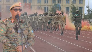 {DAAWO MUUQAALKA}  Taliyaha Ciidanka Xooga DDalka oo la dardaarmay Saraakiil xigeeno maanta loo dhaariyay Qaranka.