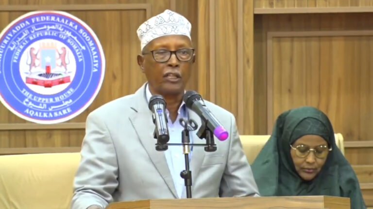 {DAAWO MUQAALKA}  Senator Cabdi Qeybdiid ”Sharciga iyo dastuurka waa in leesku dabaqaa”