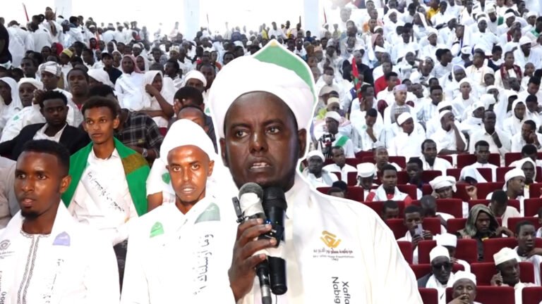 {DAAWO MUQAALKA} Sheekh Maxamed Shaakir “Maanta waxaan isugu imaanay inaan weynayno xabiibkeena Muxamed S.C.W.”