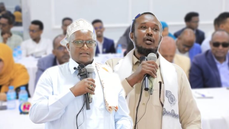 {DAAWO MUQAALKA} Culumada Soomaaliyeed oo ka hadashay maqaamka magaalada casimada ah ee muqdisho.