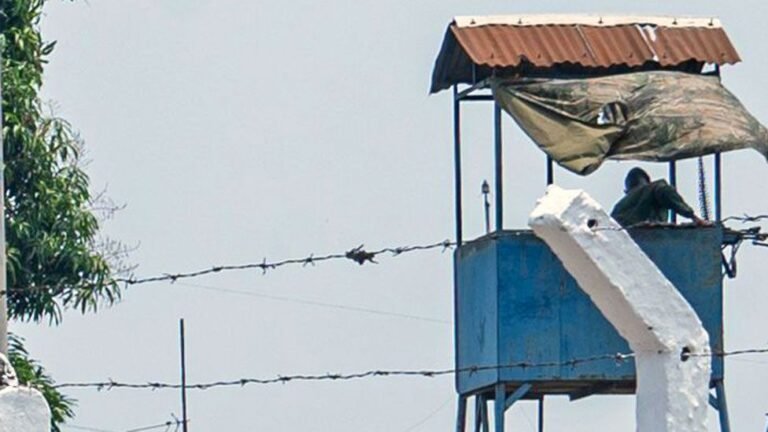 ‘Hell behind bars’ – life in DR Congo’s most notorious jail.