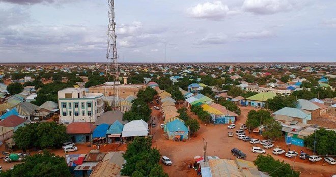 Nin iyo Xaaskiisa oo Maleeshiyaad hubeysan Ku Dileen gobolka Galgaduud