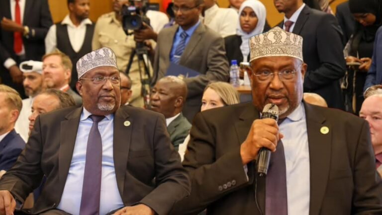 {DAAWO MUQAALKA} Guddoomiyaha Golaha Shacabka oo Shiinaha ka codsaday in soomaaliya ay ka teegerto dhinaca…..