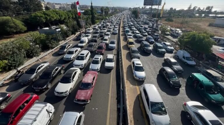 Israeli air strikes kill 274, Lebanon says, as thousands flee south of country