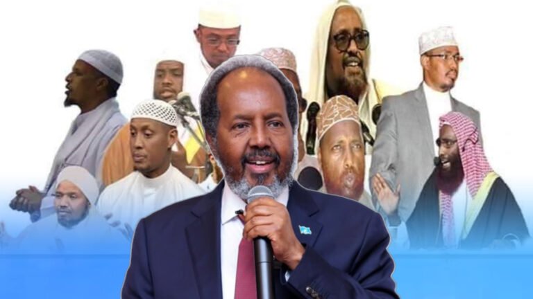{DAAWO MUUQAALKA} Madaxweyne Xasan shiikh”Dadkii waxaa kasoo dhaxbaxay kuwa Diinta ka been sheegay”