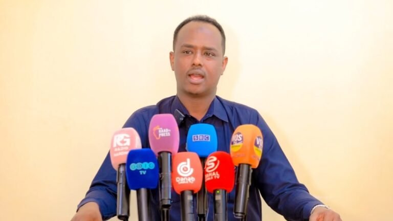 {DAAWO MUQAALKA} Puntiland oo Shaacisay Ardayda Helay Deeqda Waxbarasho ee Sanadkan.