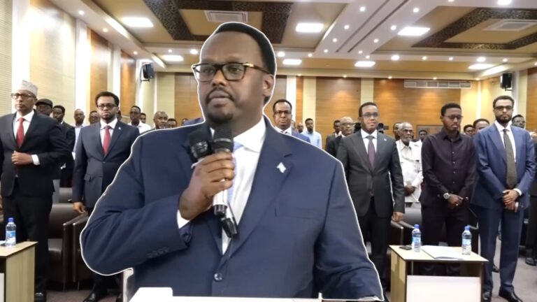 {DAAWO MUQAALKA}”Waa muhiim inan hormarino Tiknoolajiyada iyo eray bixinta Afka Hooyo’ Saalax Axmed Jaamac