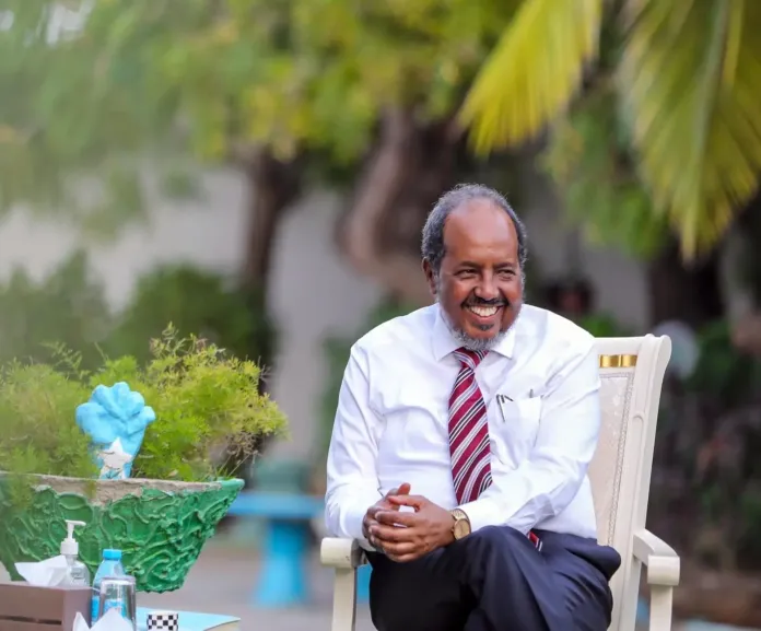 Madaxweyne Xasan Sheekh oo kulan Laqaatay dhalinyarada Muqdisho