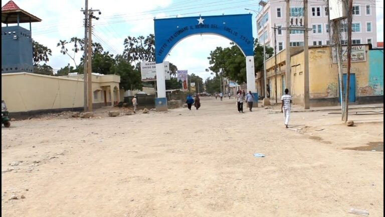 Maxaabiis ka Baxsatay Saldhiga Booliska Baladweyne.
