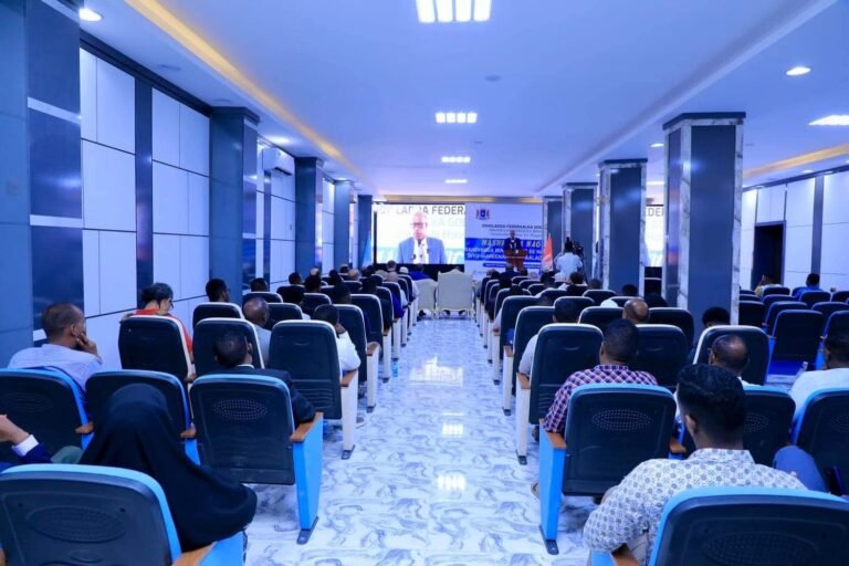 {DAAWO SAWIRADA} Madaalo oo Ka Qeyb Galay Qorshaha Biyo Mareenada Magaalada Muqdisho.