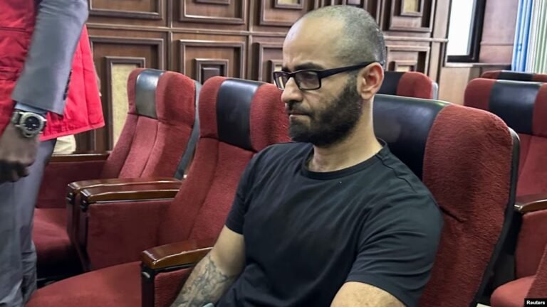 Nigeria drops charges against U.S. executive in money laundering case.