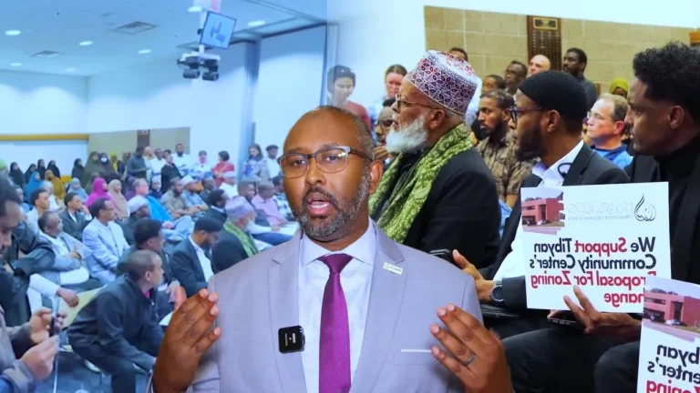 {DAAWO MUUQAALKA} Soomaalida Mareykanka oo loo fasaxay inay dhistaan Markas Diini ah oo markii hore loo diidanaa.