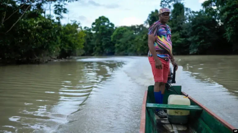 River guardians risk own lives as they work to protect, restore Colombia’s Atrato