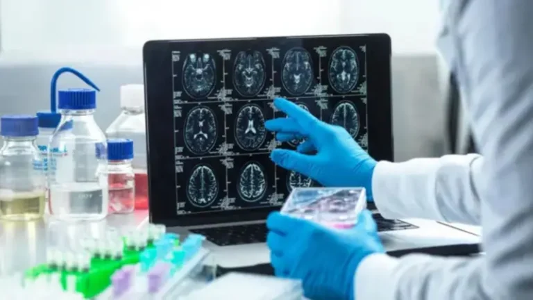 Maxaa ka jiro in xiriir ka dhaxeeyo waallida iyo kuleylka daran?