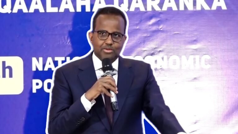 {DAAWO MUUQAALKA} Dad badan oo ajaanib ah ayaa heesta shaqo dad Soomaaliyeed ay qabankaraan ” Xildh. Odowaa”