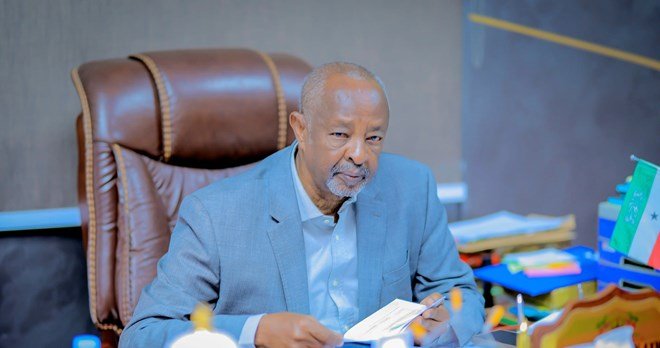 Soomaaliland oo Amar Ku Bixisay in Bandow la Galiyo Magaalada Ceerigaabo