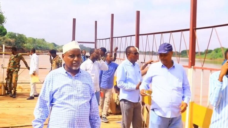 {DAAWO MUQAALKA} Wafdi ka socdo Jubbaland iyo Enjineero oo tageen Halkii ay ka go’day Buundada Baardheere.