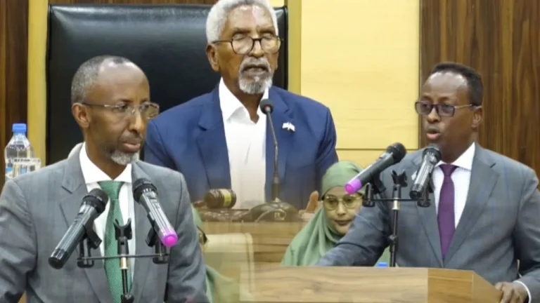 {DAAWO MUQAALKA}  Golaha Aqalka Sare ee BJFS oo maanta ansixiyay shuruuc xasaasi ah.