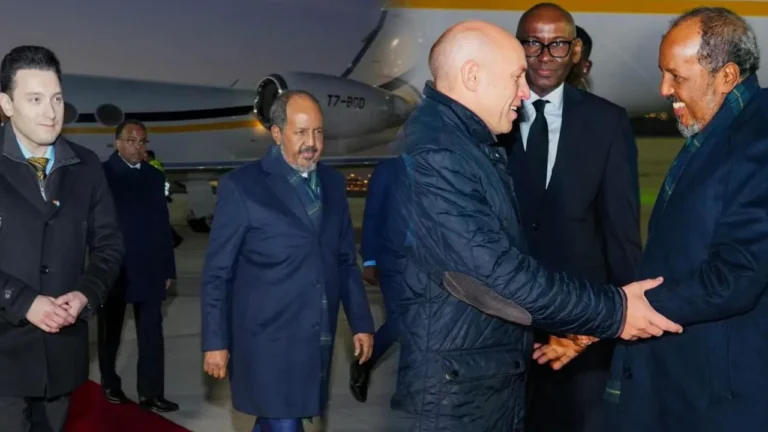 {DAAWO MUQAALKA} Madaxweyne Xasan Sheekh oo gaaray Dalka Jarmalka.