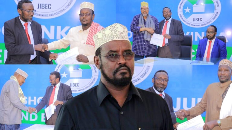 {DAAWO MUQAALKA} Odoyaal dhaqameedka Jubaland oo Xildhibaanadii matalilahaa ku wareejiayay Guddiga Doorashooyinka.