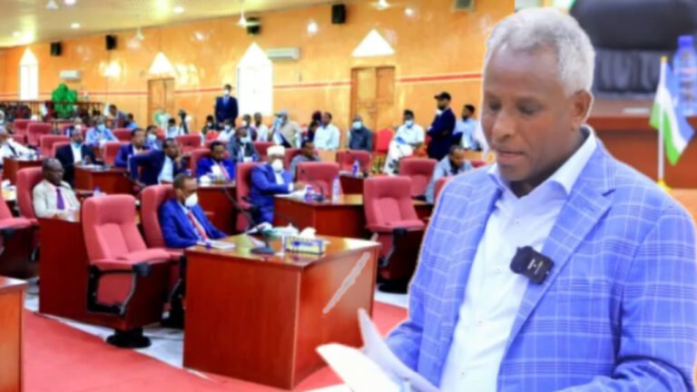 {DAAWO MUQAALKA} Wasiirka arimaha gudaha PL oo wax laga waydiiyay deeganadda Maamulkaas.