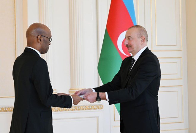 President Ilham Aliyev received credentials of incoming ambassador of Somalia to Azerbaijan
