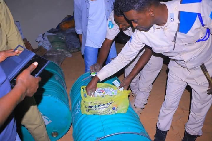 Ciidanka Doowladda oo Gacanta Ku Dhigay Gaadiid sahay u siday kooxda AS