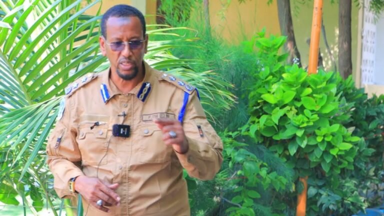 {DAAWO MUQAALKA} Akhlaaqda wanaagsan waa in aad wax bixiso dadkana wanaaga farto.”G-Sare Daahir Maxamed Samatar