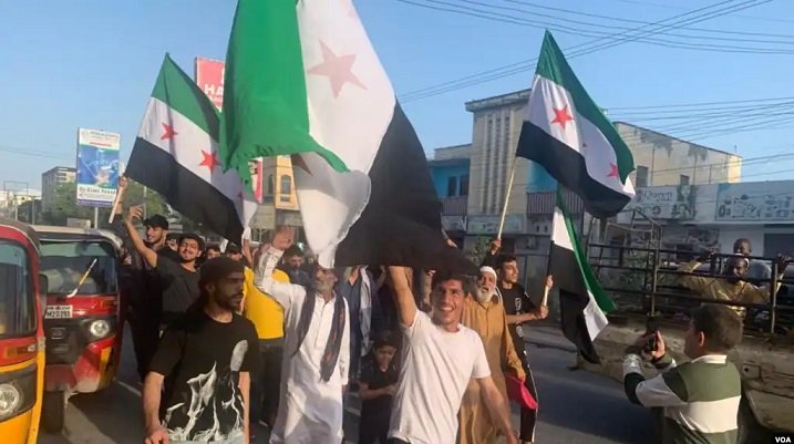 Suuriyaanka ku sugan Muqdisho oo u dabaal-degay Isbadalka ku yimid Dalkooda